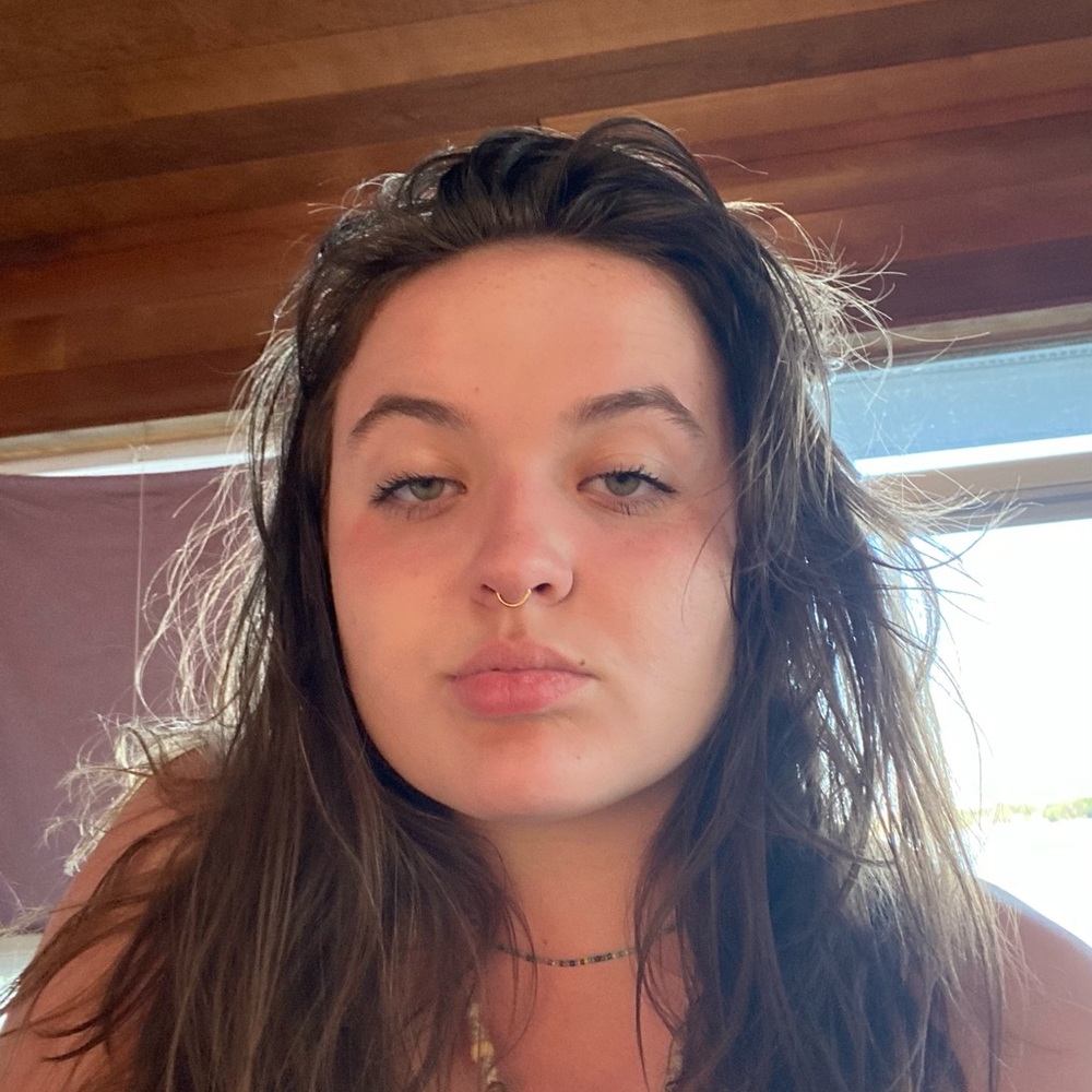 Meet your Posher, Lauren